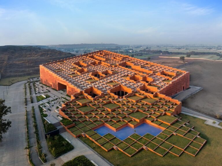 prestige-university-sanjay-puri-architects_3